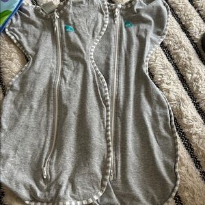 Two Love to Dream Swaddles UP
Newborn and small